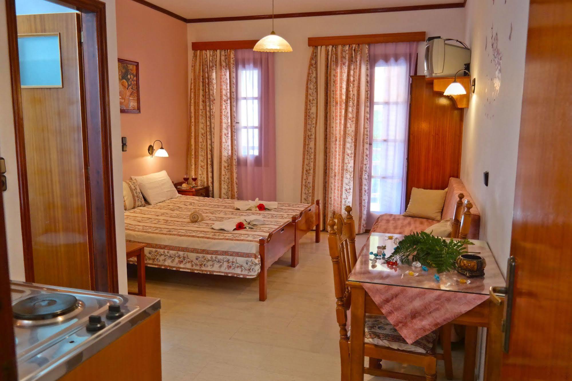 Golden Beach Studios Down Town Naxos City Zewnętrze zdjęcie